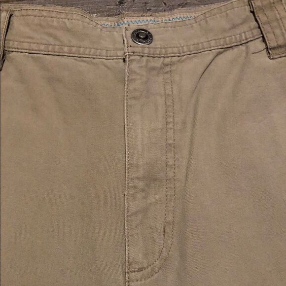 Columbia omni shield cargo flat front shorts - Picture 2 of 8